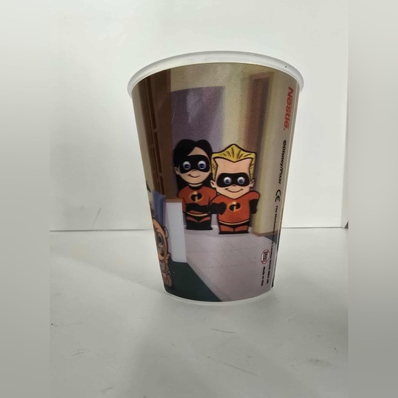 Vintage Foreign Disney Holographic kids cups - Picture 5 of 6